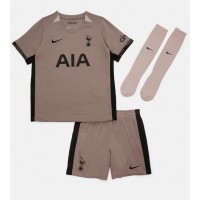 Otroški Nogometni dresi Tottenham Hotspur Cristian Romero #17 Tretji 2023-24 Kratek Rokav (+ Kratke hlače)